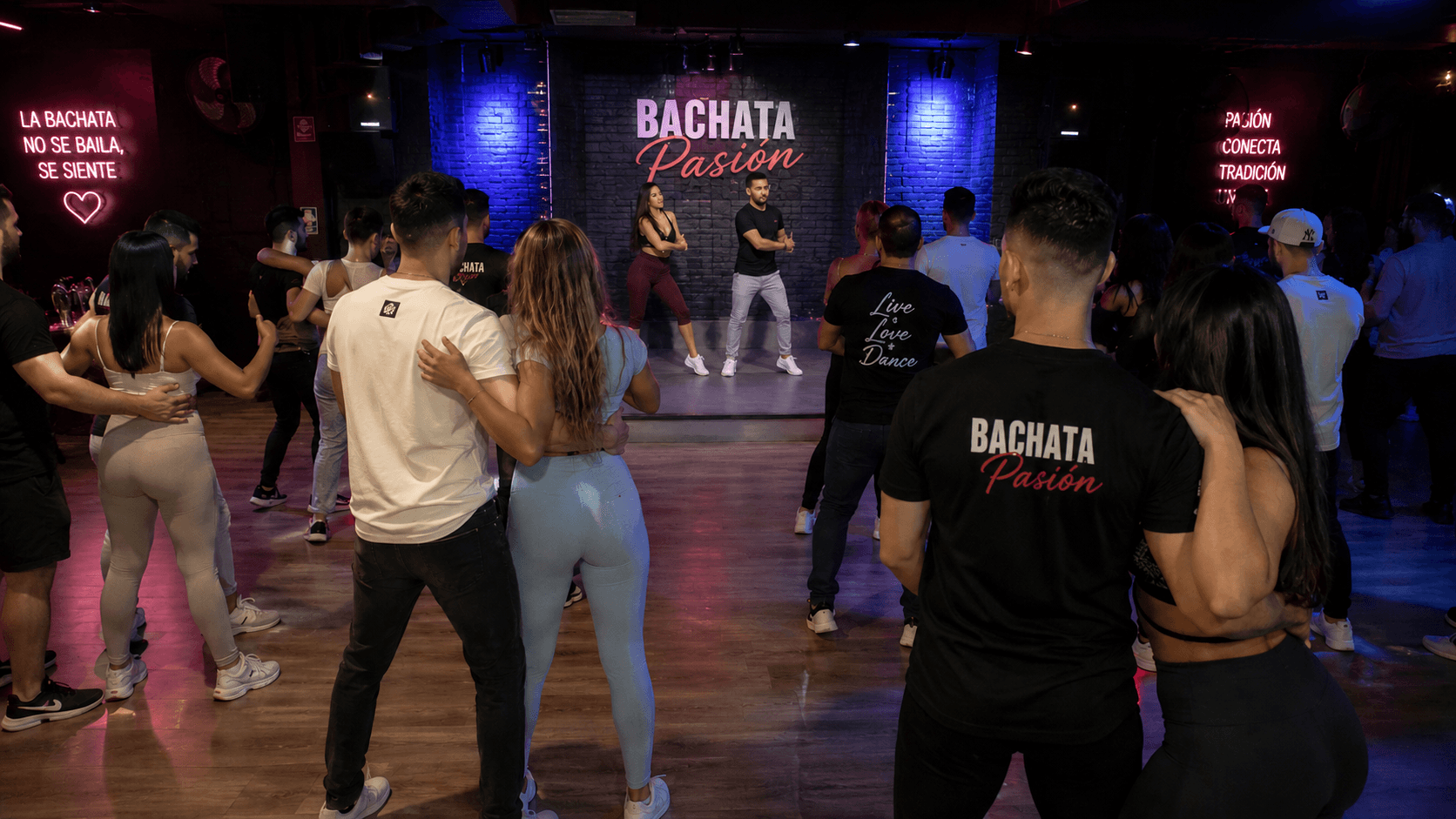 Sociales de bachata en Madrid hoy: cómo encontrarlos rápido